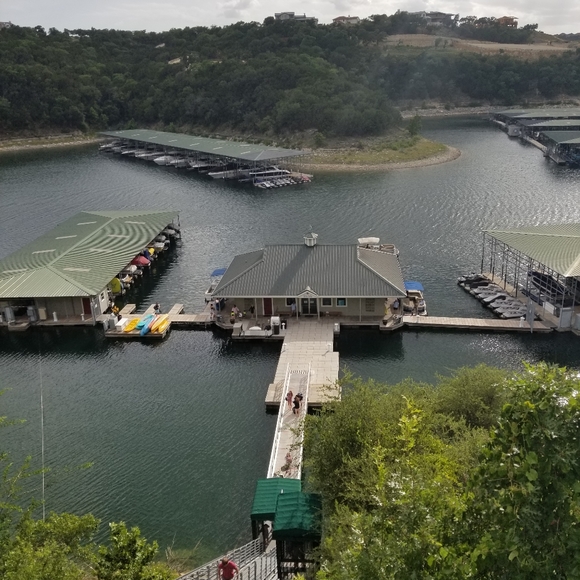 Meet your Posher, Susan - Picture 6 of 8